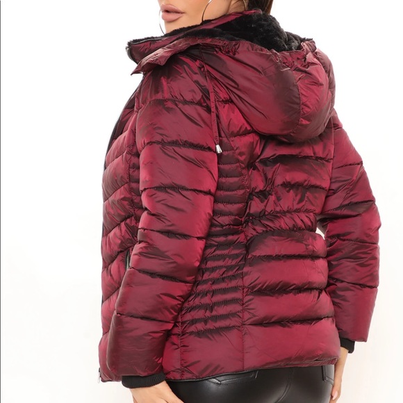 Keeping You Warm Puffer Jacket - Burgundy, size small - Picture 3 of 4